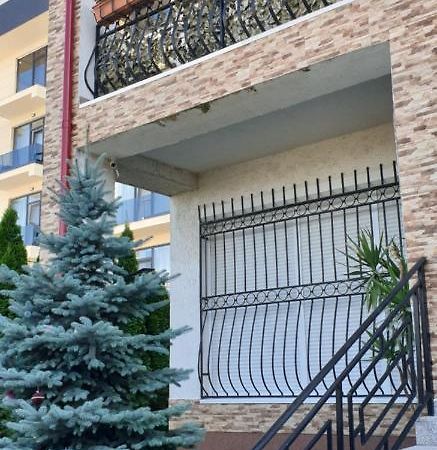 D&H Hotel Năvodari Kültér fotó
